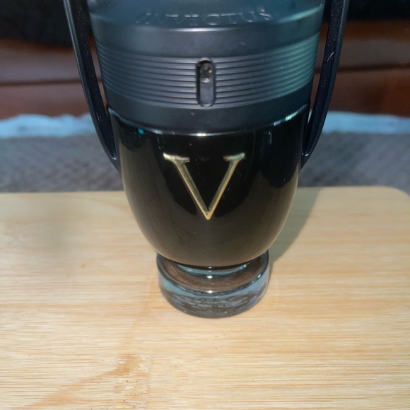 Paco Rabanne invictus victory more than 3/4 full 100 ml - Picture 2 of 10